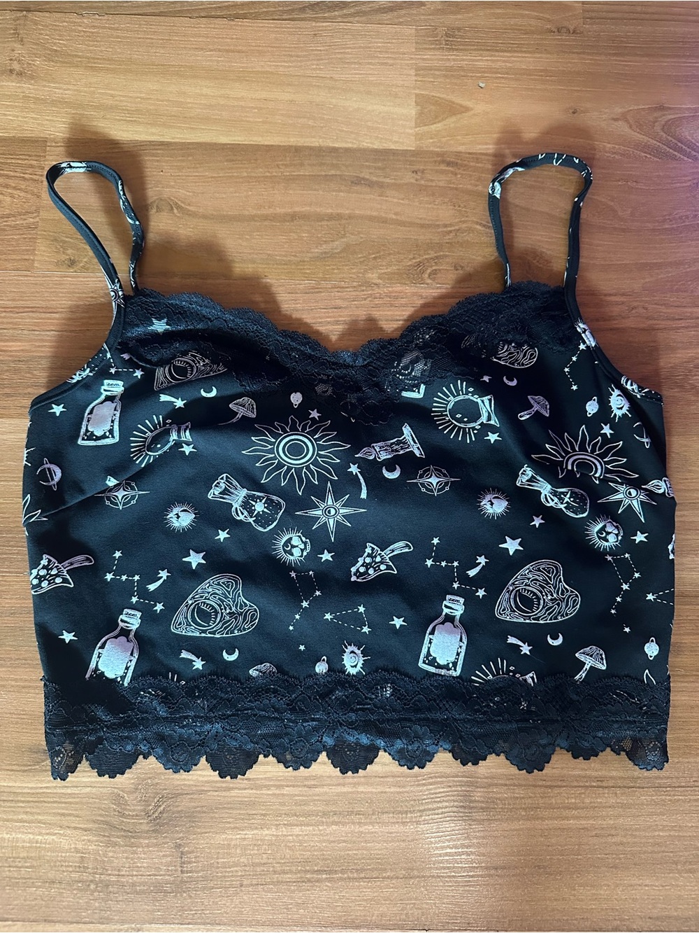 Hot Topic Black Lace-Trim Celestial Print Cami